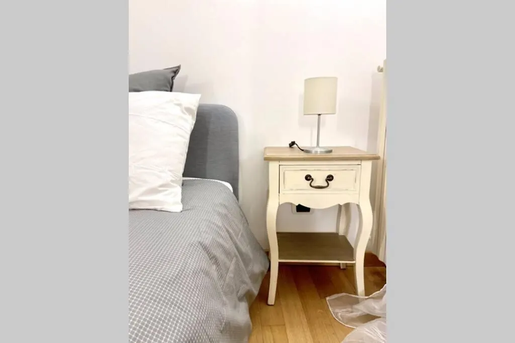 Boutique Apartment In Milano Center: Duomo Scala Ιταλία